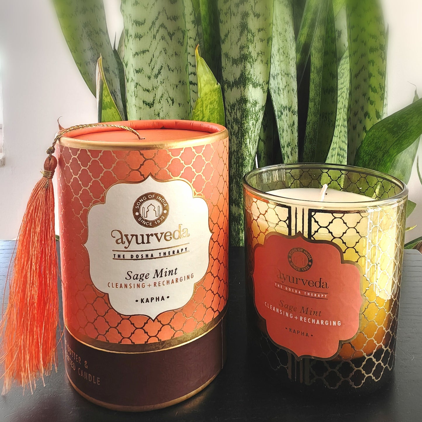 COCONUT BUTTER & SOY WAX SCENTED CANDLE