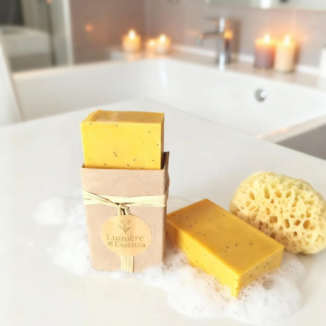 LUMIÈRE di ESSENZA  - LEMON POPPY SEED BAR SOAP